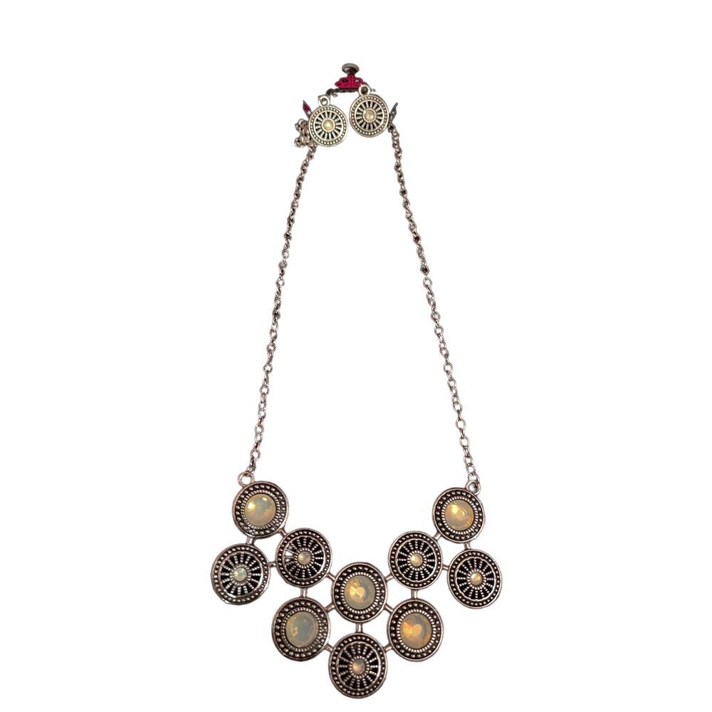 Paparazzi Vintage-Inspired Medallion Statement Necklace with Opal Accents R-63